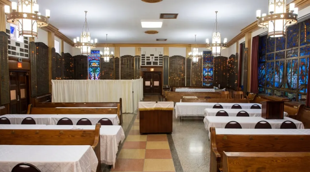 A century-old synagogue building in Brooklyn was slated for demolition. Now it could be used again.