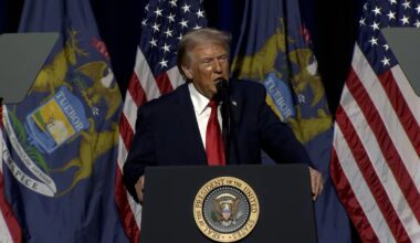 Trump announces federal funding freeze to states with sanctuary cities – NBC New York