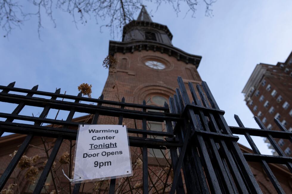 Ten die in New York City's frigid cold