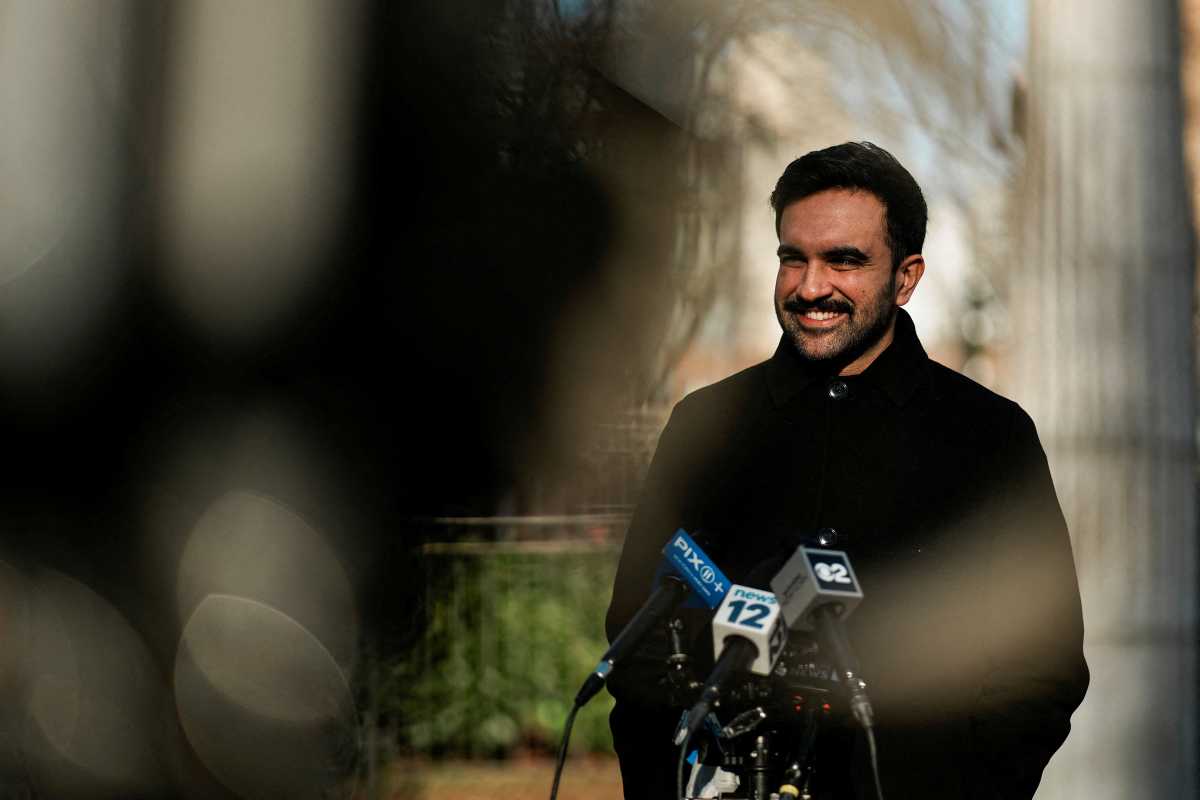 Queens democratic socialist takes the oath of office as NYC’s 112th mayor – amNewYork