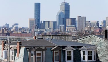 NYC real estate giant enters Boston market; SBA bans green card holders from loans