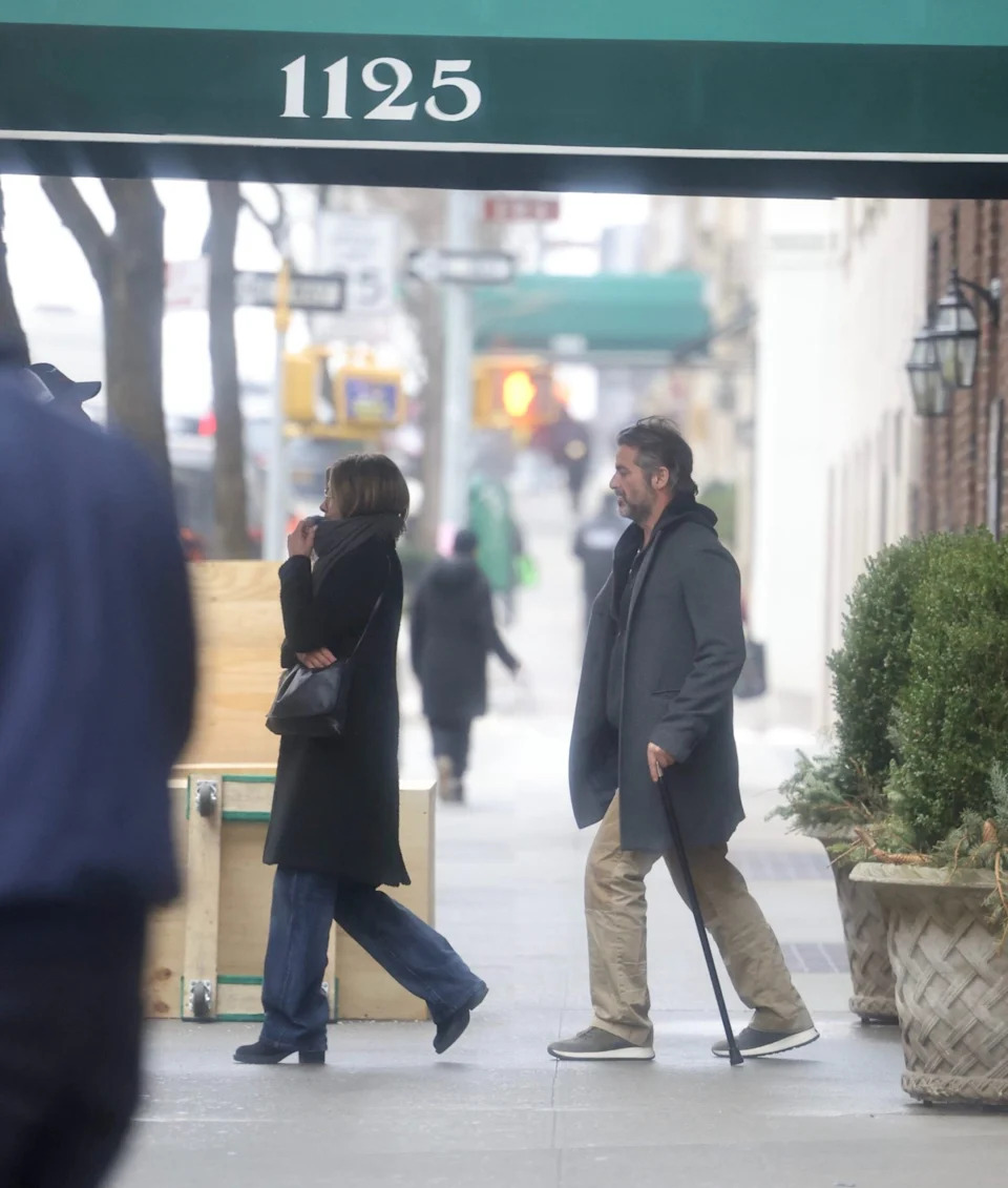 The luxury co-op is surrounded by mature trees, townhouses, the Central Park reservoir, shops, and some of the best restaurants New York City has to offer. <span class="image-credit">(Backgrid)</span>