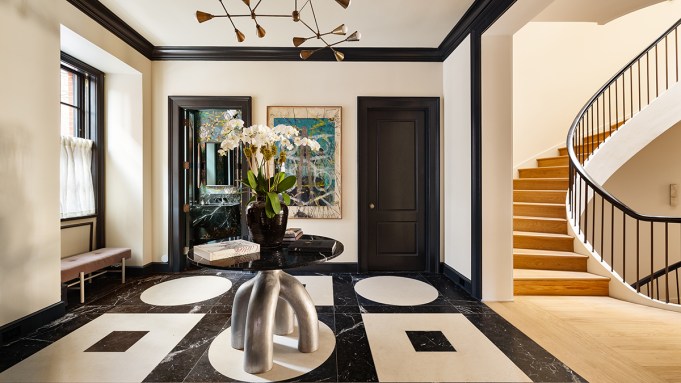 $75 Million Frankenmansion in N.Y.C. Features John Lennon’s Staircase