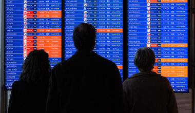 Airlines start canceling flights ahead of another monster winter storm