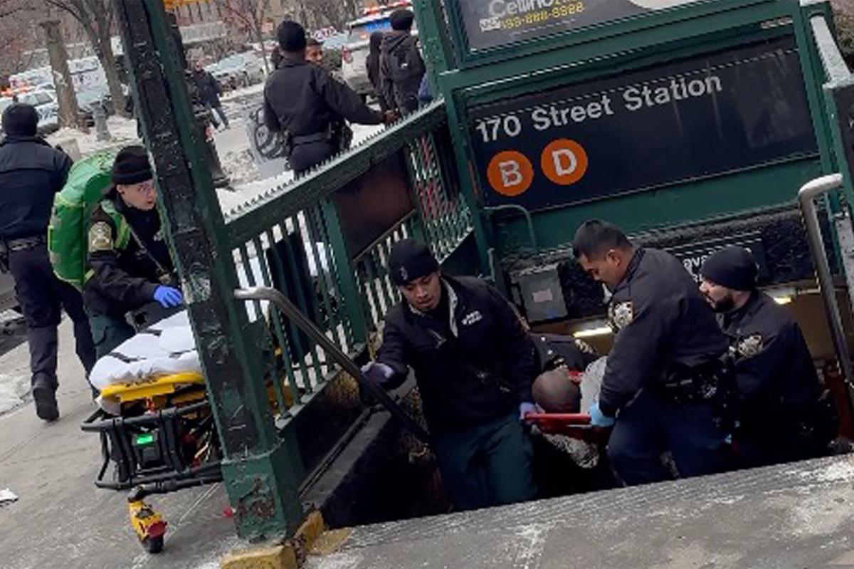 Man shot dead on NYC subway platform after dispute: cops
