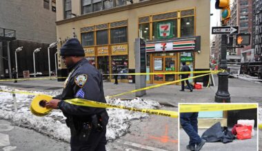 Man shot dead inside NYC 7-Eleven: sources