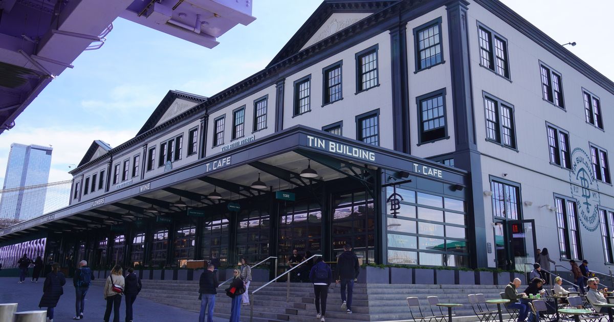 NYC Tin Building Closing to Become Balloon Museum