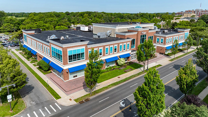 JLL leads sale efforts for NYU Langone Health anchored property : NYREJ