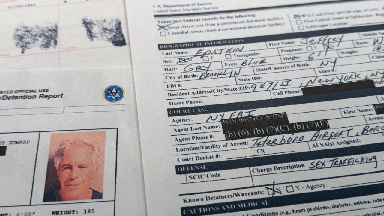 FACT FOCUS: Images of NYC mayor with Jeffrey Epstein are AI-generated. Here's how we know