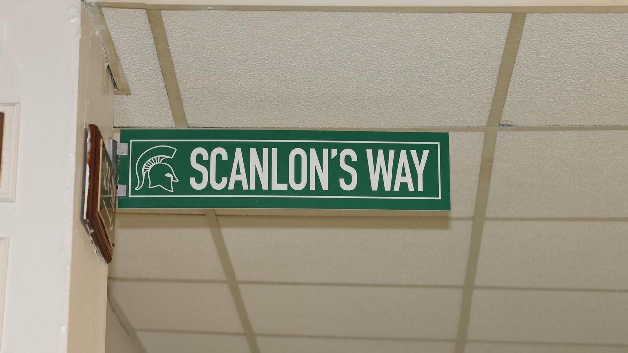 Louise Scanlon, beloved longtime educator, honored at Valley Stream North High School