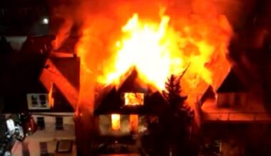 FDNY respond to 4-alarm fire in Elmhurst, Queens