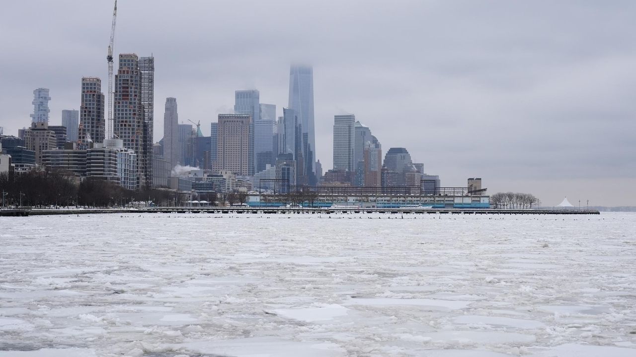 NYC cold weather deaths this year 'outside the norm,' official tells City Council