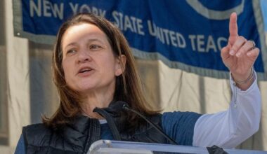 New York State cut pensions for new workers, but some say it went too far