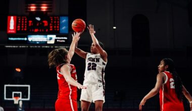 Women's Basketball Survives Overtime Battle in Ithaca, 72-66