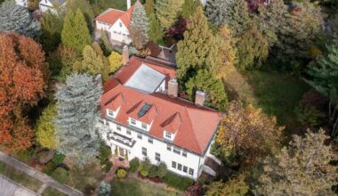 Manhasset house for sale has ties to Duke University