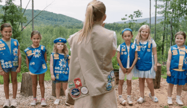 A Conversation on Nostalgic Art with the Graphic Designer of "Cookie Queens"