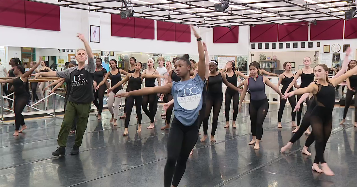 Tampa Bay high schoolers to open for New York dance company shows