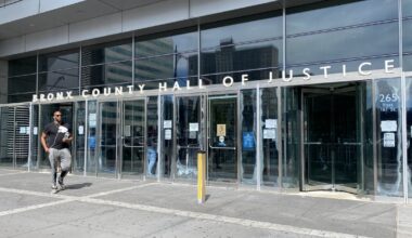 Advocates urge Hochul, Mamdani to deny 'vindictive' Bronx judge more time on bench