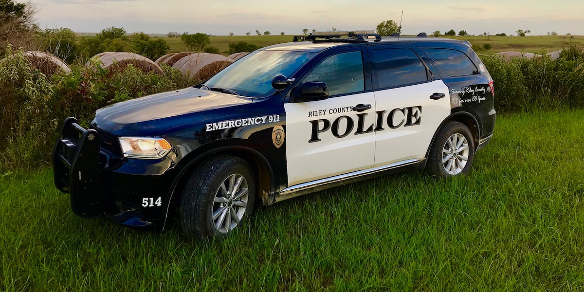 Man, 29, arrested on aggravated battery count in Manhattan