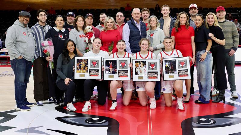 Manhattan Slips Past Marist in Overtime on Senior Night