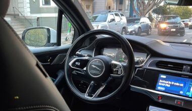 Hochul drops proposal to allow robotaxis outside NYC