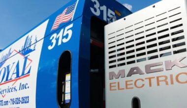 Mack LR Electric garbage trucks help the Bronx breathe better