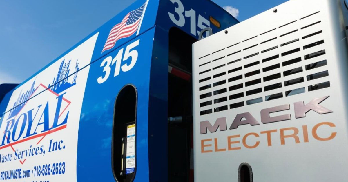Mack LR Electric garbage trucks help the Bronx breathe better