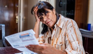 Aid might cut $135 from that sky-high Con Ed bill, but few people are applying