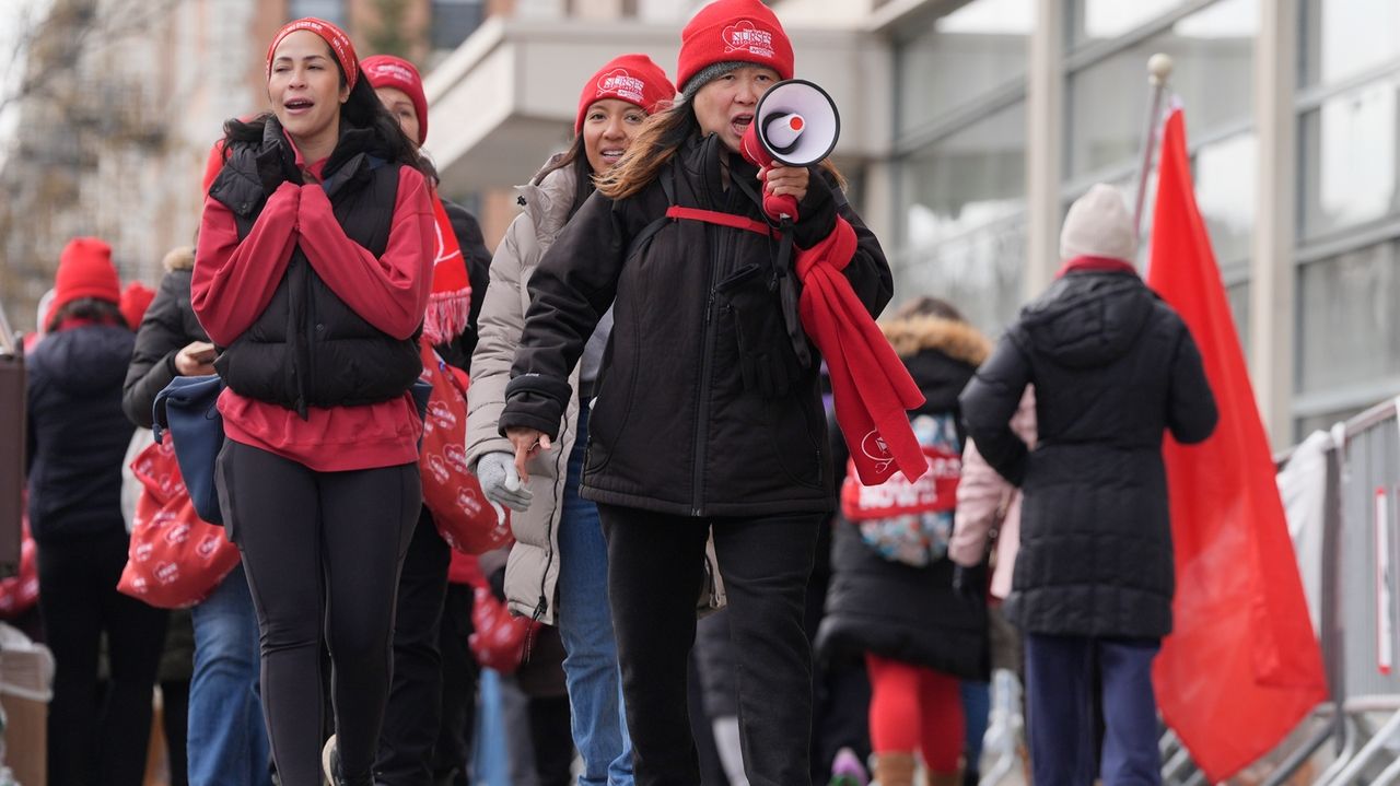 NYC nursing walkout ends as last striking nurses approve new contract