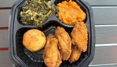 Tiny's Famous Eats opens in Riverhead