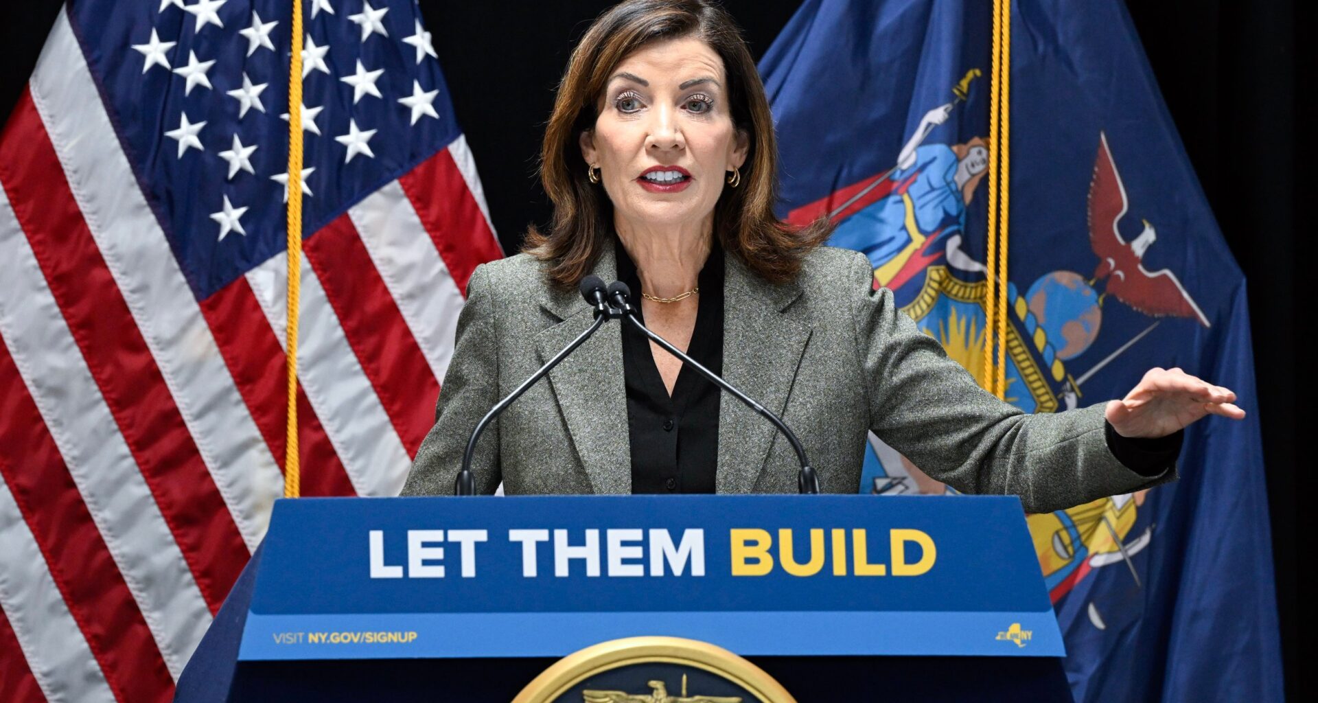 Civil legal service fund go unchanged in gov’s budget amendments — Queens Daily Eagle