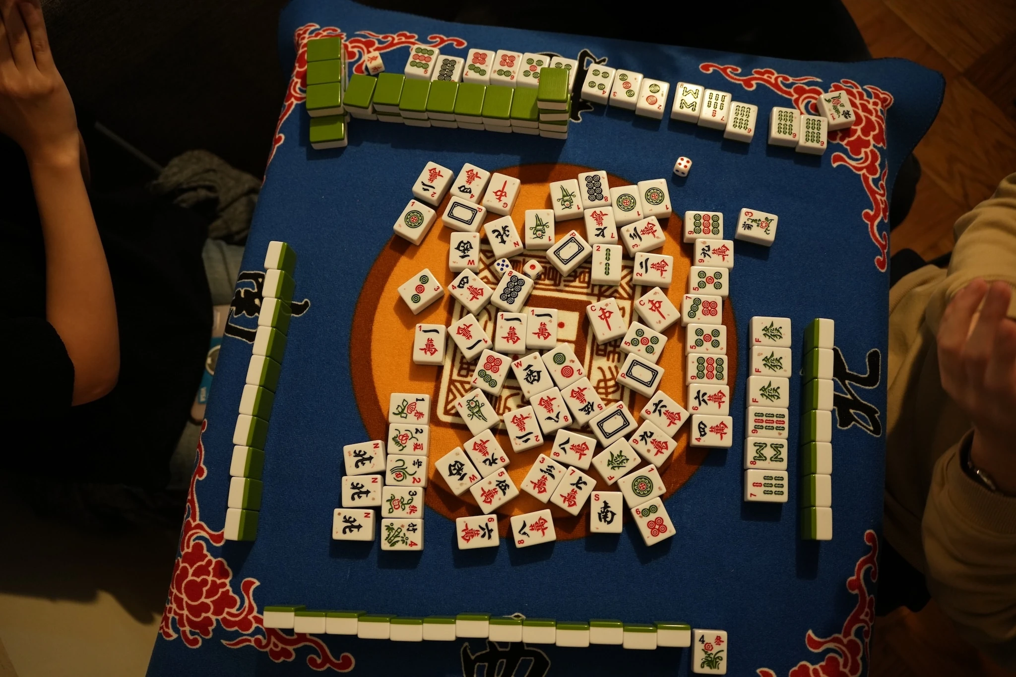 A table of mahjong tiles