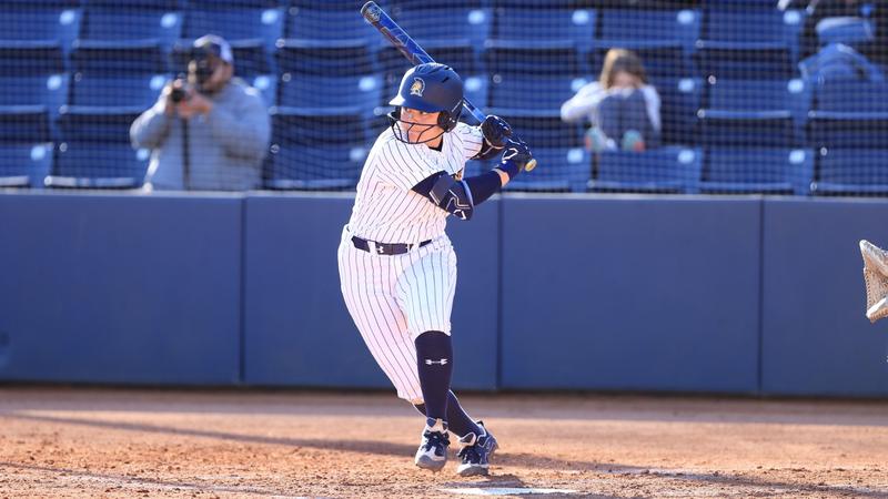 Softball Takes Down Queens, 8-4