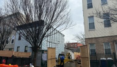 1 man dead, another critically injured in Bushwick wall collapse, NYC officials say