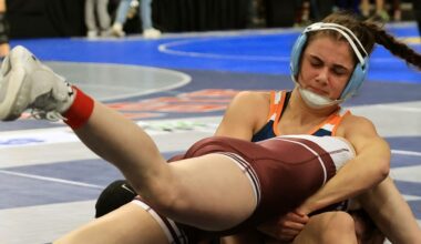 Live updates: New York state girls wrestling championships