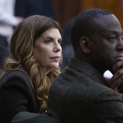 At hearing, Menin gets mixed feedback on her protest barrier bill