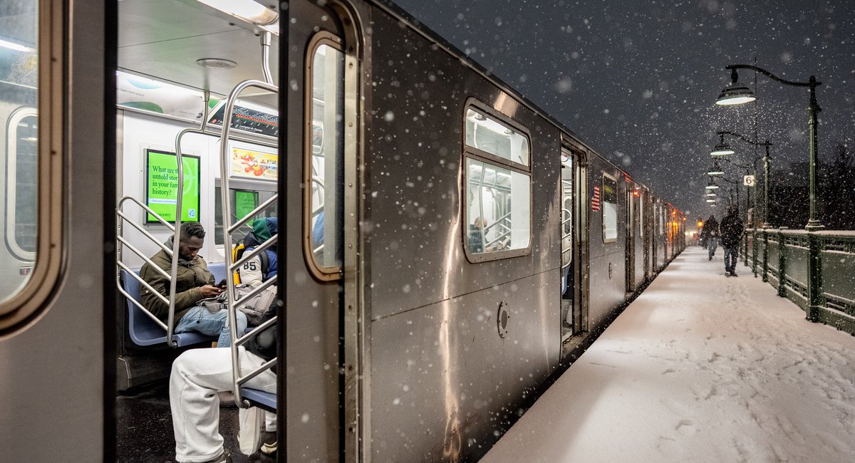 MTA flips the bird at Old Man Winter, bucking previous policy to shut service for snow