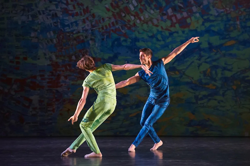 Reflections: a triptych. On the other side by Benjamin Millepied. Dance Reflections, 2025. ©Van Cleef & Arpels, 2025/Laurent Philippe