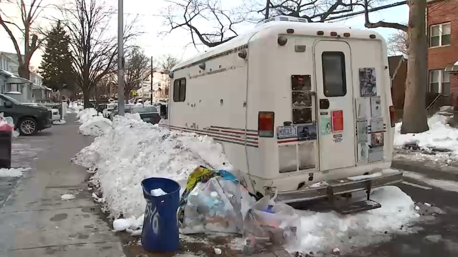 Man, dog found dead inside mobile vet van in Flushing; another man found unconscious outside