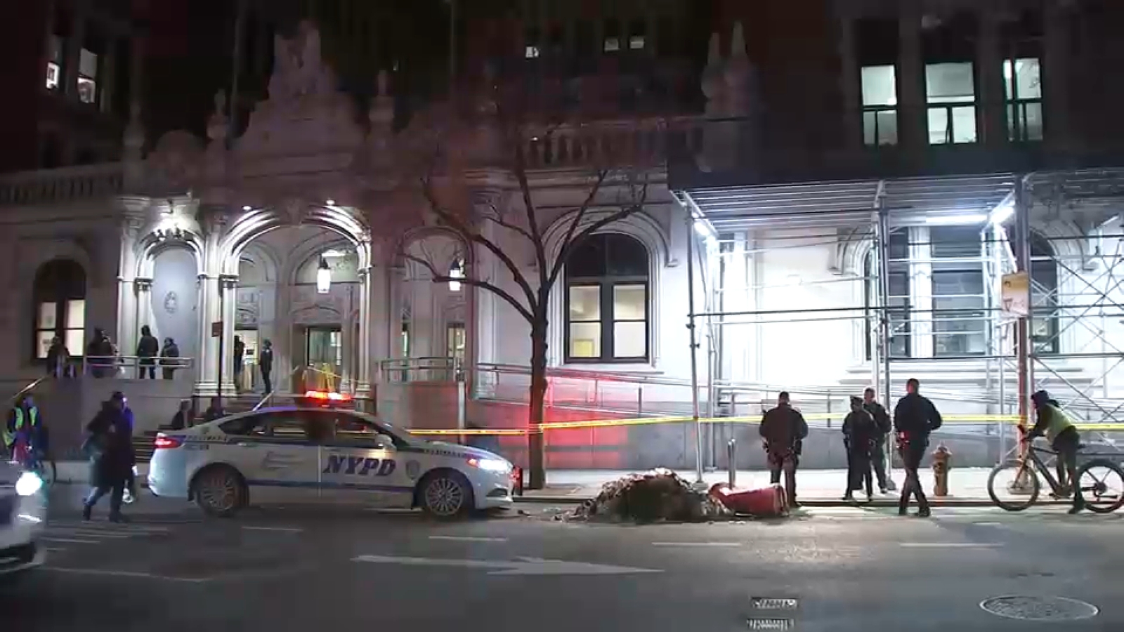 Upper West Side stabbing: 28-year-old man stabbed in front of John Jay College