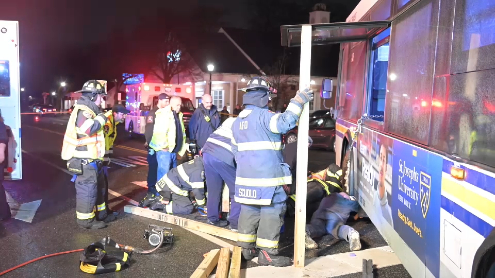 1 dead, 1 hurt after Suffolk County Transit bus and SUV crash on Long Island