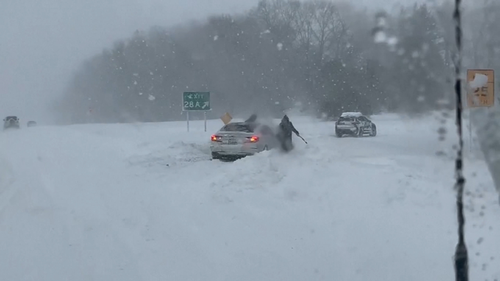 Blizzard 2026 snow totals: Northeast US digs out from brutal snowstorm that disrupted flights, canceled school