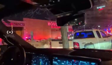 Houlihan's in Secaucus, NJ evacuated after ceiling buckles under weight of snow on the roof