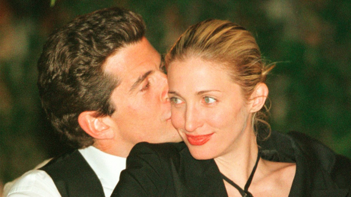 ‘Love Story’ revisits JFK Jr. and Carolyn Bessette – NBC New York