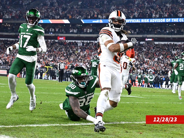 ronnie-hickman-sub-getty-1