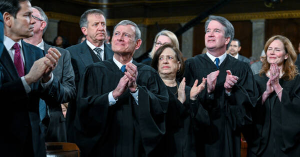 Megyn Calls Out ‘Drama Queens’ David Muir and Jonathan Karl for Erroneous Report About Trump Snubbing Amy Coney Barrett – Megyn Kelly