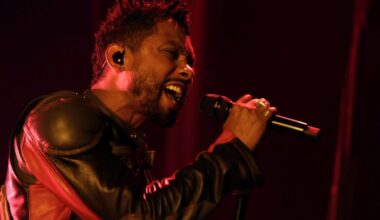 Miguel Leads 'Ice Out' Chant at Radio City Show