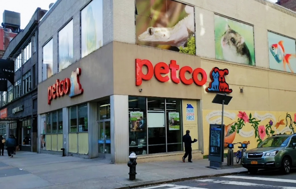 RIPCO Real Estate negotiates 15,000 s/f long-term lease renewal for Petco at 2475 Broadway