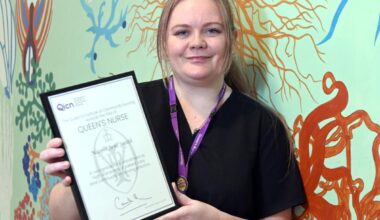 'She's everything a Queen's Nurse should be' - Huge award for Bradford woman