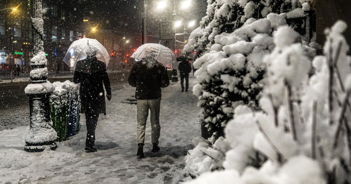 Blizzard warnings, travel bans hit Northeast